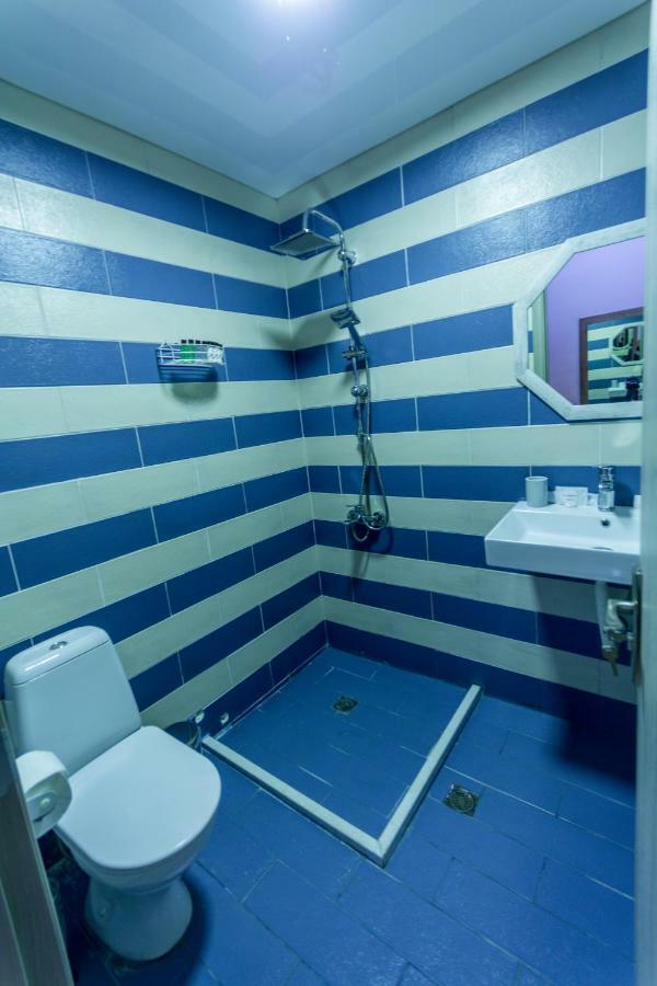 Sadafi Hotel • Სასტუმრო Სადაფი バトゥーミ エクステリア 写真